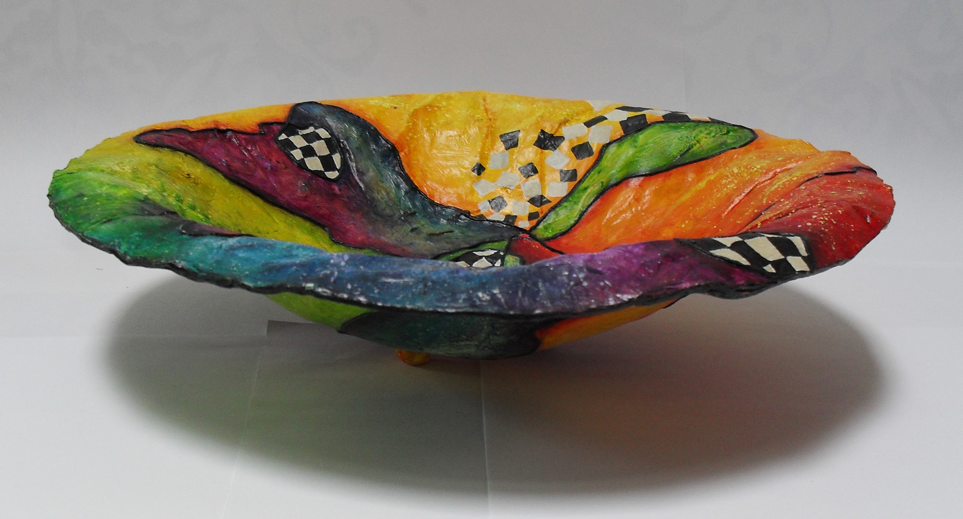 Bowl made of paper mache, painted with acrylics, varnished with yacht varnish art by lia van Elffenbrinck