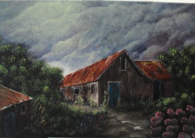 Storm coming up, Stormy clouds in grey purple and blue above an old house and two barns on both sides. The walls are made of wood, Roofs are red sienna with turqoise blue doors, There is no glass in the windows anymore. In the front you sea flowers like hydrangea and digitalis. oil painting on canvas, 60x40cm. by Lia van Elffenbrinck artist
